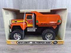 Nylint Big Pumpkin Dump Truck, 13 3/4” Long