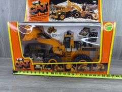 The Cat RC Power Loader, 21” Long, New Bright