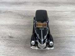 1940 Ford Sedan Cooper Armored Cord Tires Delivery Bank, 1/25