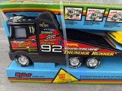 Nylint Racing Sound Machine Thunder Runner Race Car Hauler