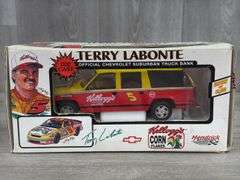 Terry Labonte #5 Kellogg’s Chevrolet Suburban Truck Bank, 1/25, Collector Edition, Brookfield Collectors Guild