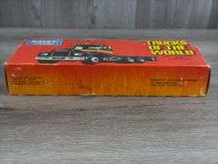 Mack Case Flatbed W/Tractors, 1/64, Ertl, Trucks & Miniatures Of The World