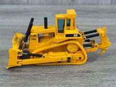 Caterpillar D10N Chain Tractor, 1/70, Joal