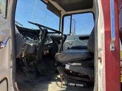 Ford 8000 w/ L3020 New Leader Spreader