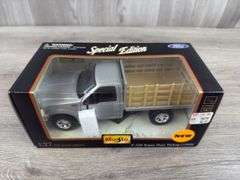 1999 Ford F350 Super Duty Stake Truck, 1/27, Maisto