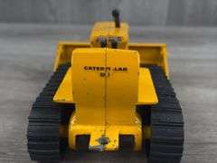 Caterpillar D6 Crawler W/Blade, 1/16, Ertl