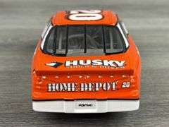 Tony Stewart #20 Home Depot 200 Pontiac Grand Prix Stock Car Bank, 1/24, Limited Edition, #1036/7500, Action