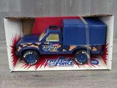 Freedom Force Personnel Carrier, 8 1/2” Long, Nylint