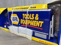 NAPA Tool & Equipment Truck, 16” Long, 2009 Exclusive