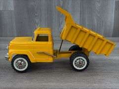 Hubley Mighty Metal Dump Truck, Original Box, 11 1/2” Long