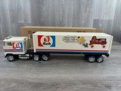 Rath Tractor Trailer, 21” Long, Nylint