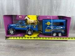 Lone Star Stables Set, 21” Long, Nylint Toys