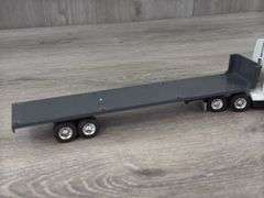 Caterpillar Tractor Trailer W/Challenger 45, 1/64, Ertl