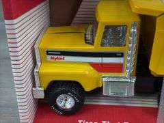 Nylint Dump Truck, 8 1/4” Long