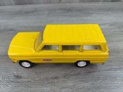 Tonka Jeep Wagoneer, 9 1/4” Long
