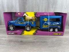 Lone Star Stables Set, 21” Long, Nylint Toys