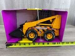 Hard Hat Contractors End Loader, 11 1/2” Long, Nylint Toys