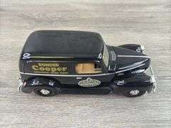 1940 Ford Sedan Cooper Armored Cord Tires Delivery Bank, 1/25