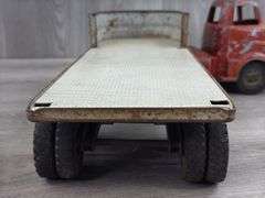 Wyandotte Truck & Trailer, 24” Long