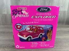 Ford Explorer RC SUV, 17” Long, Forever Girl Friends