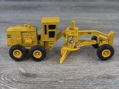 John Deere 310D Backhoe/Loader & Cat 12G Motor Grader, 1/64, Ertl