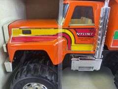Nylint Big Pumpkin Dump Truck, 13 3/4” Long