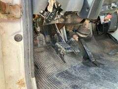 Ford 8000 w/ L3020 New Leader Spreader