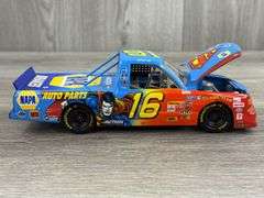 Ron Hornaday #16 NAPA/Superman 1999 Chevy Race Truck, 1/24, Limited Edition, 1 Of 7,920, Action