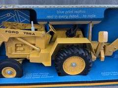 Giant Ford 755A Tractor/Loader/Backhoe, 1/12, Ertl, No. 820