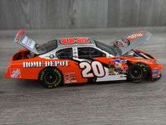 Tony Stewart #20 Home Depot/The Victory Lap 2003 Monte Carlo Stock Car, 1/24, Limited Edition, 2002 Winston Cup Champion, Action