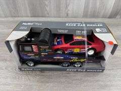 Briggs & Stratton #8 Sound Machine Race Car Hauler, 11 1/2”