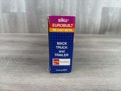 Mack Coca-Cola Truck & Trailer, 1/55, Siku