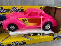 Super Show Rods Ford 4x4 Truck, ‘40 Ford & Trailer, 29” Long