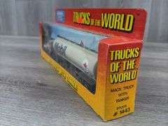 Mack Mobil Truck & Tanker, 1/64, Ertl, Trucks & Miniatures Of The World