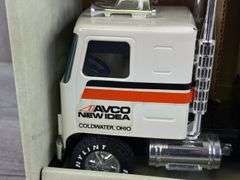 AVCO New Idea GMC 18-Wheeler, 21” Long, Nylint
