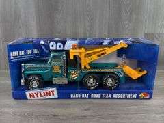 Tough Man Towing Hard Hat Tow Truck, 19” Long, Nylint