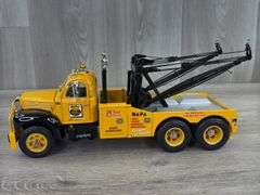 Mack B-61 NAPA 24 HR Wrecker, 1/34, First Gear