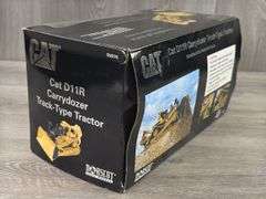 Caterpillar D11R Carrydozer Track-Type Tractor, 1/50