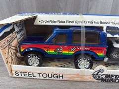 Nylint Cycle Race Team Set, 15” Long, Metal Muscle