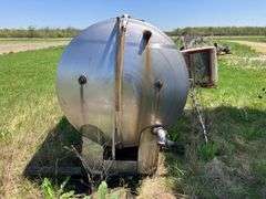 1250 Gallon Stainless Steel fertilizer tank.