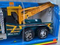 Nylint Towing & Recovery Wrecker, 16” Long, No. 866