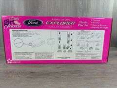 Ford Explorer RC SUV, 17” Long, Forever Girl Friends