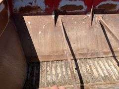 Ford 8000 w/ L3020 New Leader Spreader