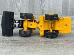 Michigan L320 Wheel Loader, 1/50, Joal