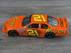 Kevin Harvick #21 Reese’s 2005 Monte Carlo Club Car, 1/24, Limited Edition, #140/288, Action