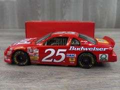 Ken Schrader #25 Budweiser Monte Carlo Stock Car, 1/24, 1 Of 5,004, Action