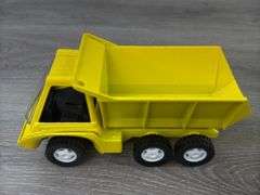 Hubley Power Builders Mighty-Metal Constructioneers