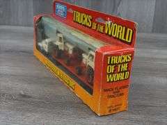 Mack Case Flatbed W/Tractors, 1/64, Ertl, Trucks & Miniatures Of The World