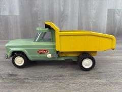 Tonka Jeep Dump Truck, 9 1/2” Long