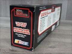 STP Richard Petty Racing Team Transporter, 1/64